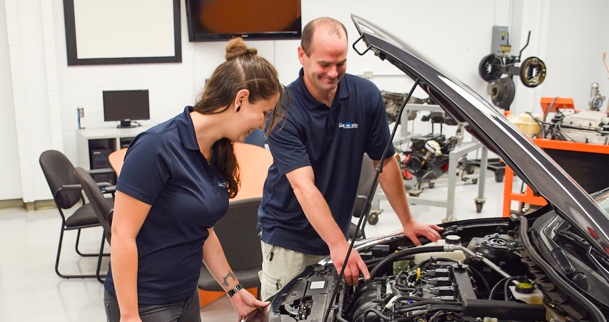 Centre de formation professionnelle de l'automobile - Quebec Metiers  d'avenir